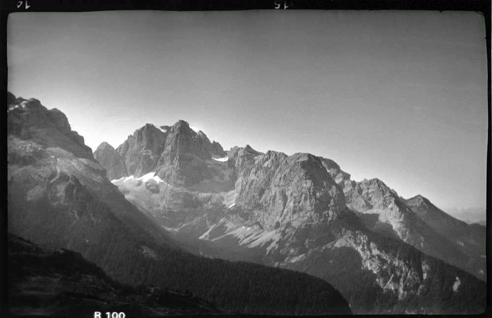 L’Everest, Irvine e una Vest Pocket Kodak